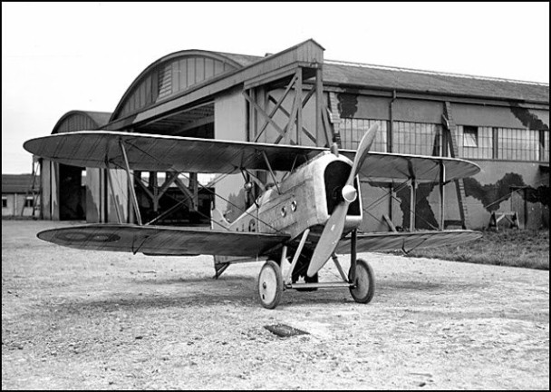 1919 AVRO 539b biplane - taildragger